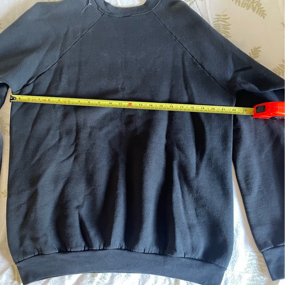 Vintage 1989 Calgary Flames Stanley Cup Hockey Sweatshirt - Picture 3 of 8